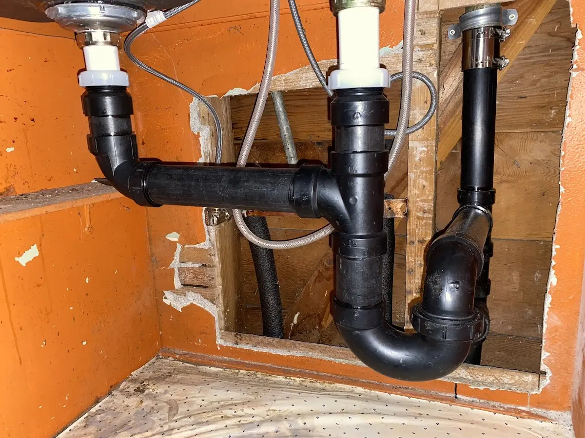 Professional Pipe Bursting equipment and tools on the job in Rayville